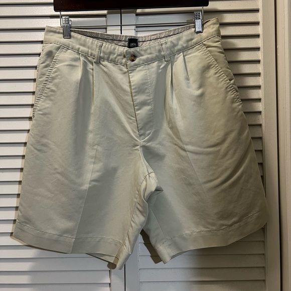 Hugo Boss Golf Men’s Short - Picture 1 of 4